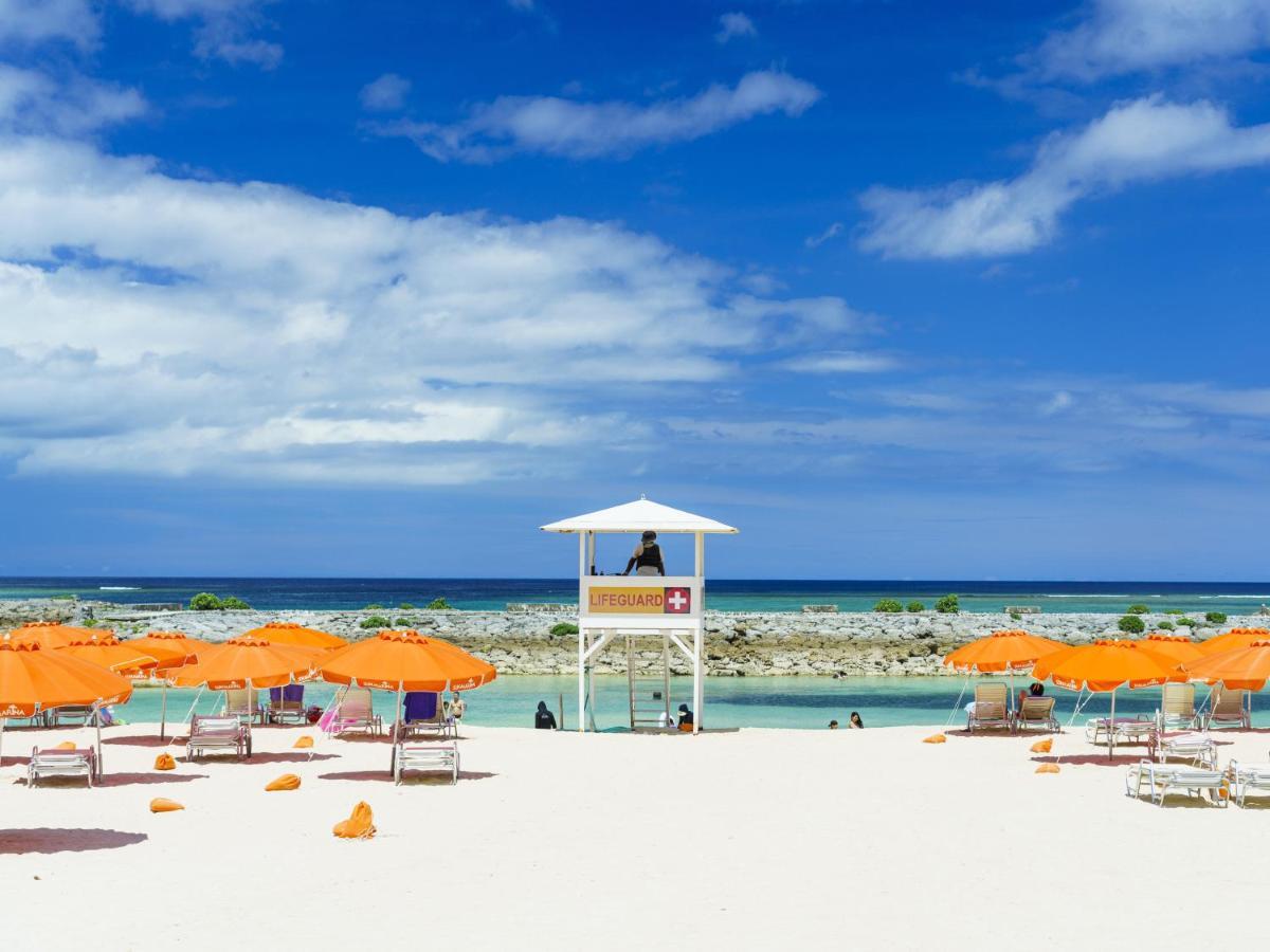Sheraton Okinawa Sunmarina Resort Onna Eksteriør billede