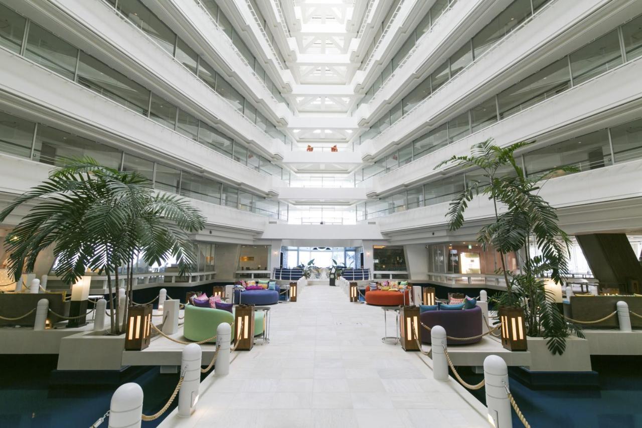 Sheraton Okinawa Sunmarina Resort Onna Eksteriør billede